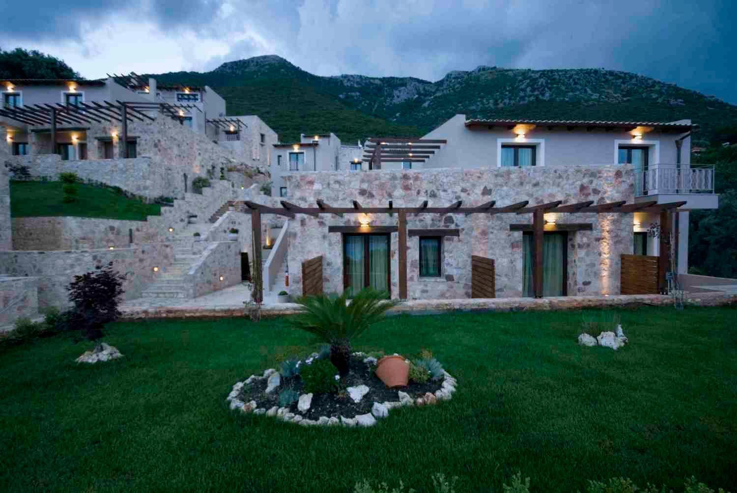Tesoro 3* Nikiana